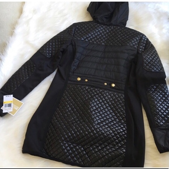 New! 😍MICHAEL KORS jacket -hood is not detachable - Picture 9 of 13